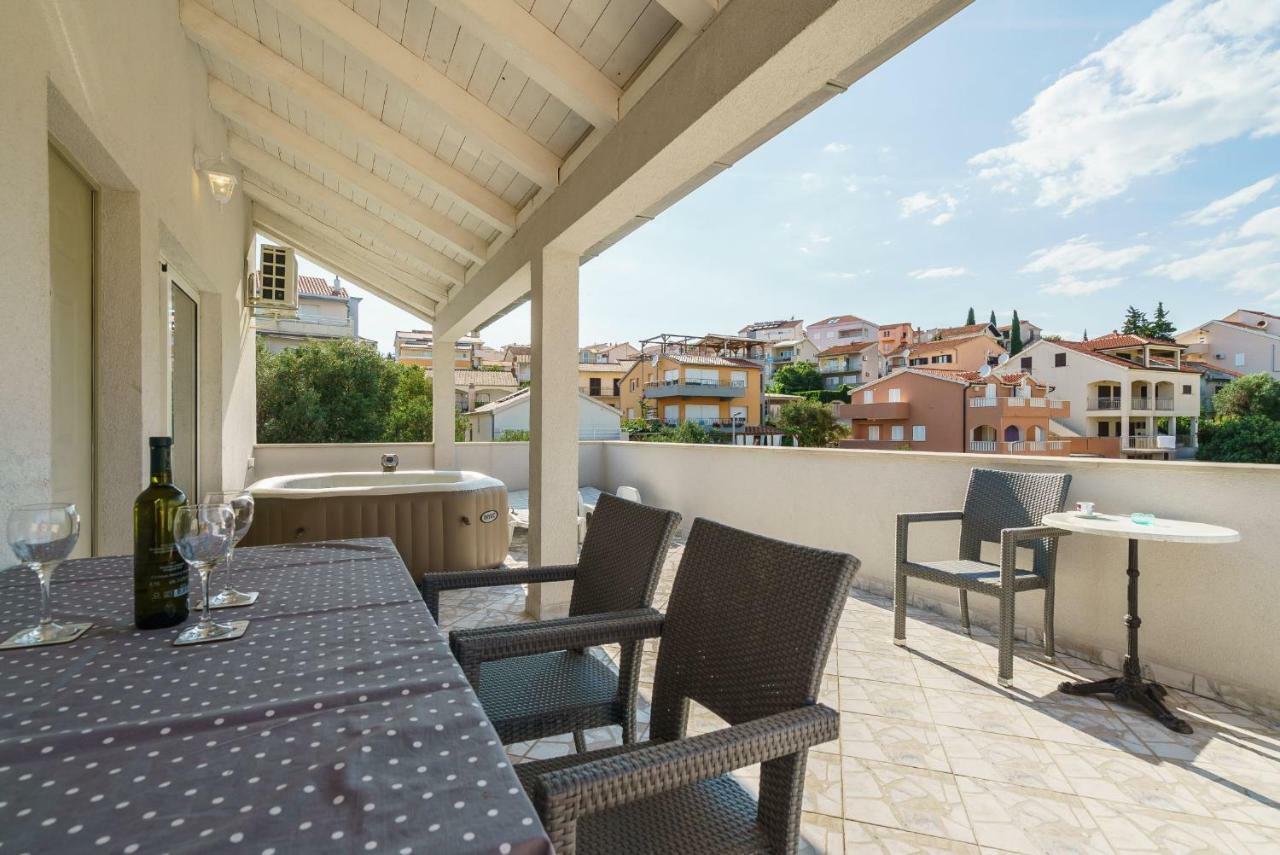 Terrasol Apartments Trogir Exterior photo